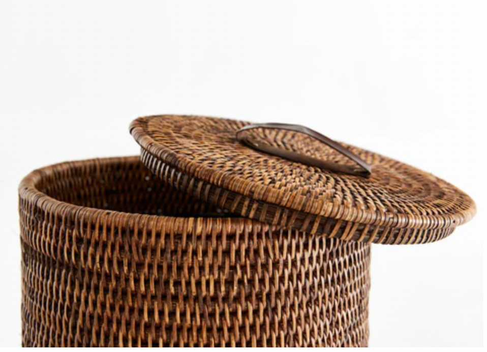 Rattan Hotel Waste Basket with Lid and tin liner